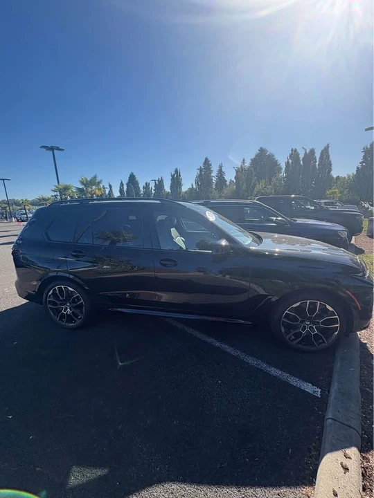 2026 BMW G07 X7 M50i & M60i - Image 3 of 4