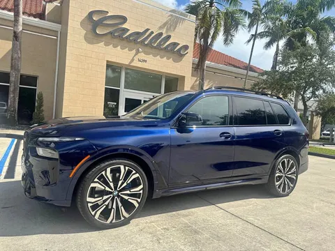 2026 BMW X7 M60i Sport Utility 4D