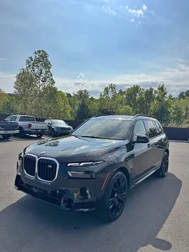 2026 BMW X7 M60i Sport Utility 4D