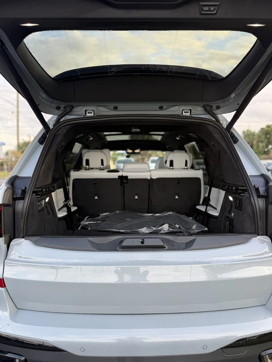 2026 BMW G07 X7 - Image 10 of 12