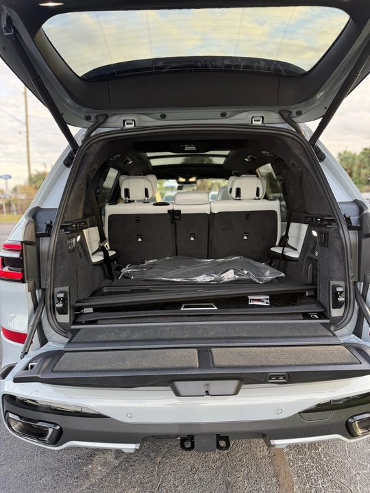 2026 BMW G07 X7 - Image 11 of 12