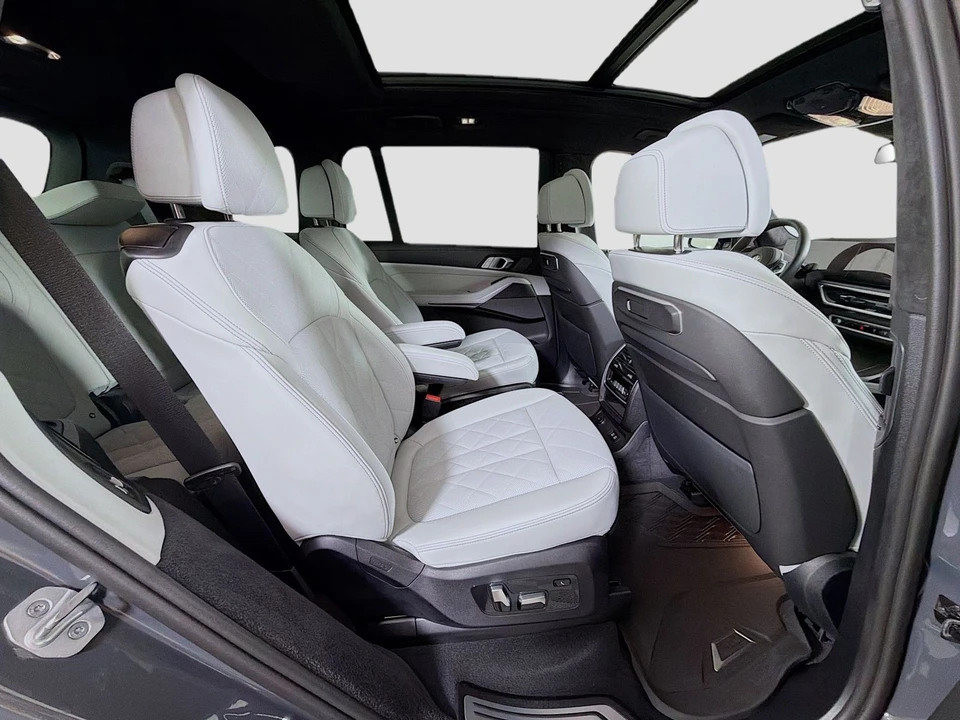 2026 BMW G07 X7 - Image 31 of 31