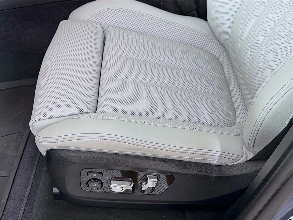 2026 BMW G07 X7 - Image 24 of 31