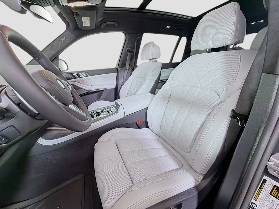 2026 BMW G07 X7 - Image 13 of 31