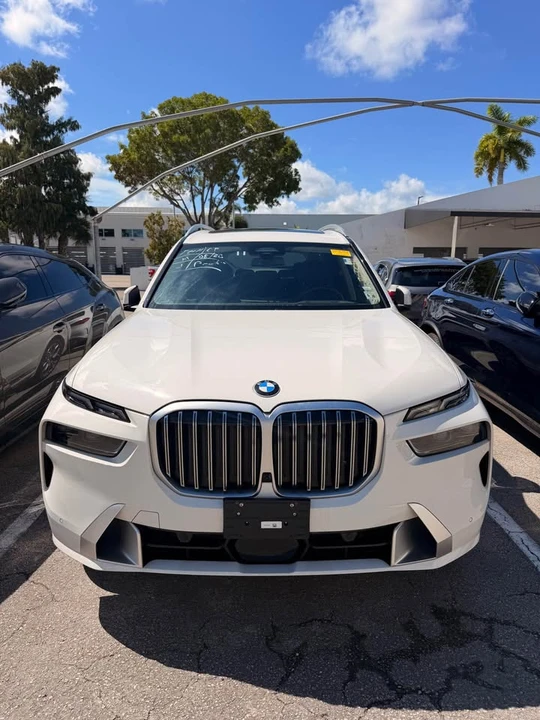 2026 BMW G07 X7 - Image 2 of 6