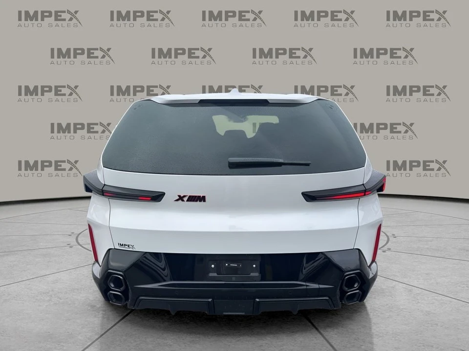 2026 BMW XM - Image 4 of 12