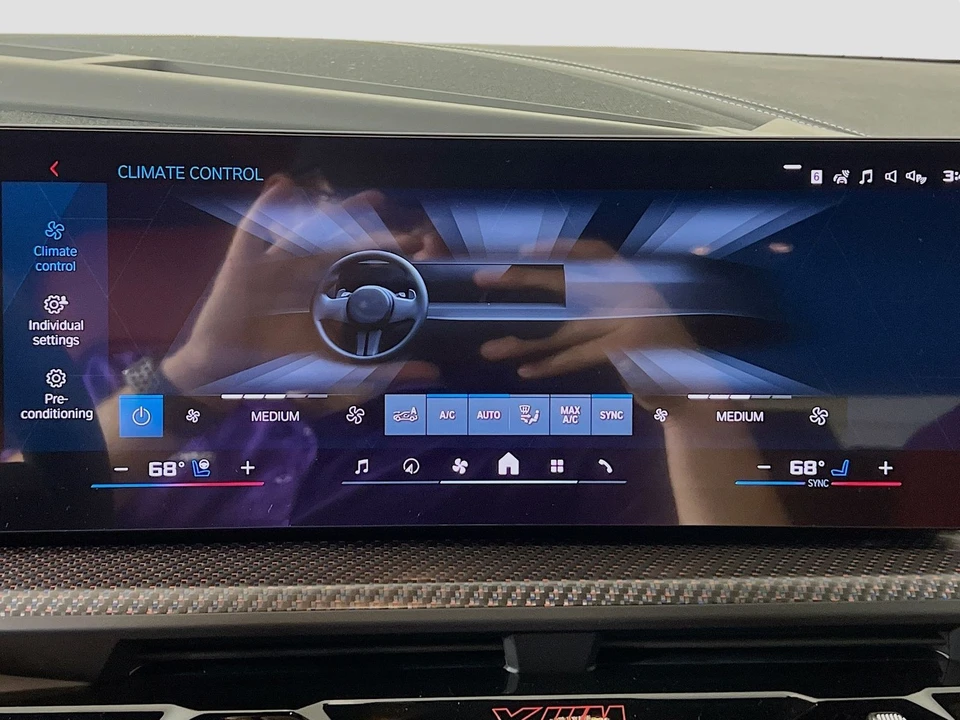 2026 BMW XM - Image 20 of 21