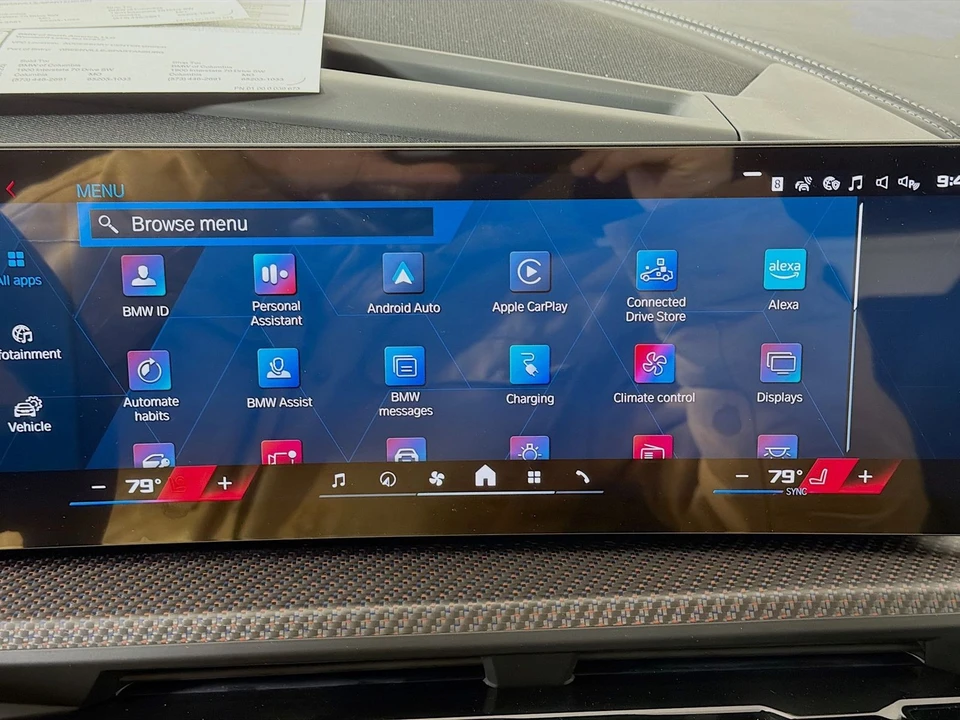 2026 BMW XM - Image 17 of 21