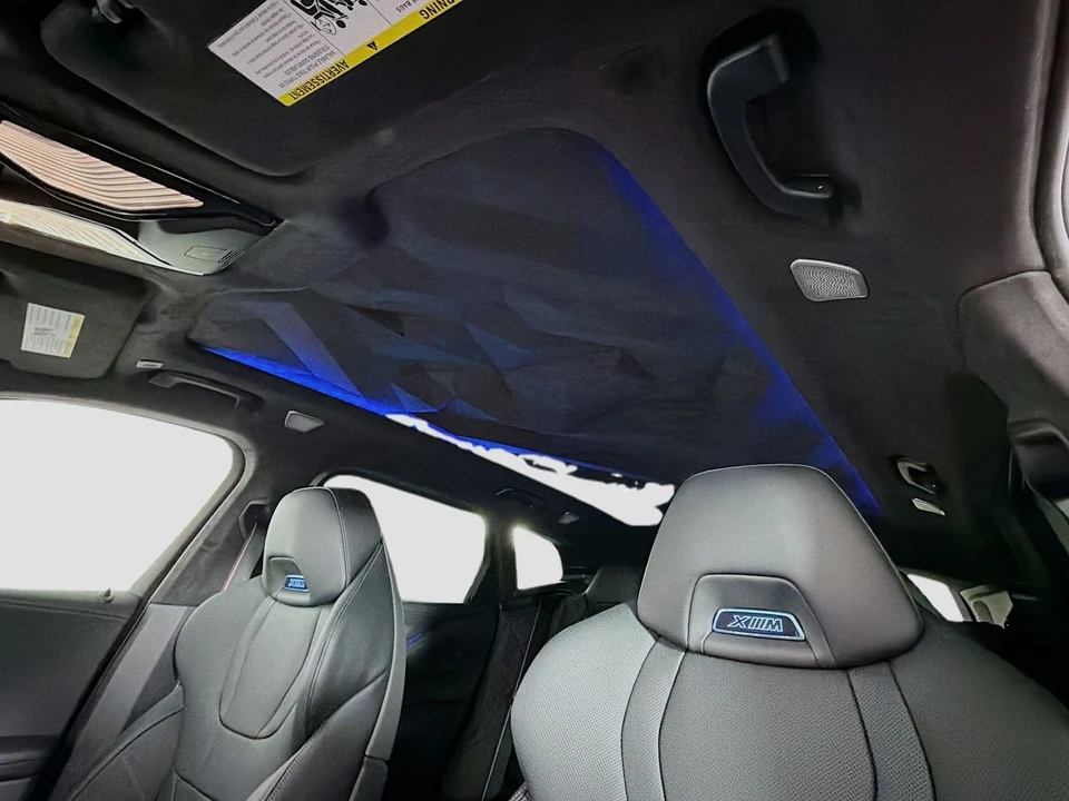 2026 BMW XM - Image 16 of 21