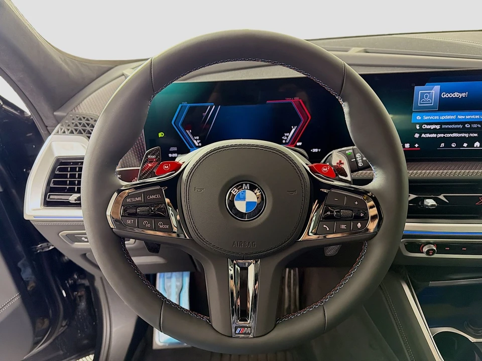 2026 BMW XM - Image 14 of 21