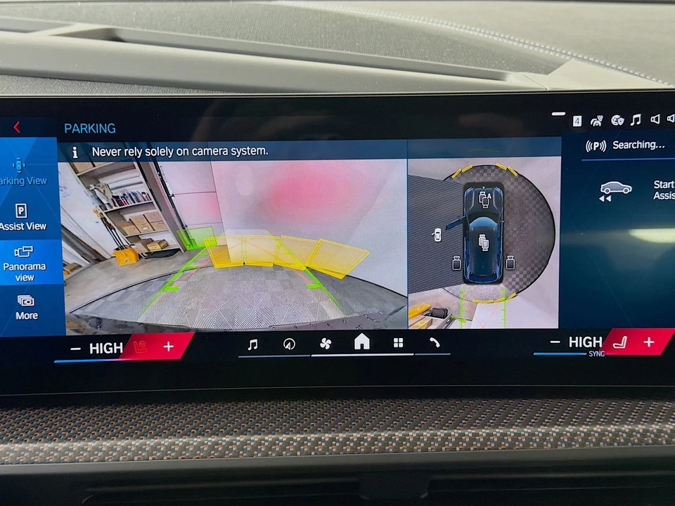 2026 BMW XM - Image 19 of 21