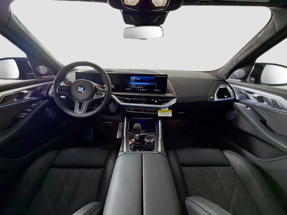 2026 BMW XM - Image 10 of 21