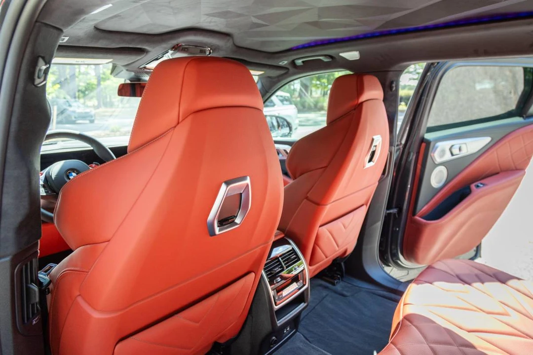 2026 BMW XM - Image 17 of 17