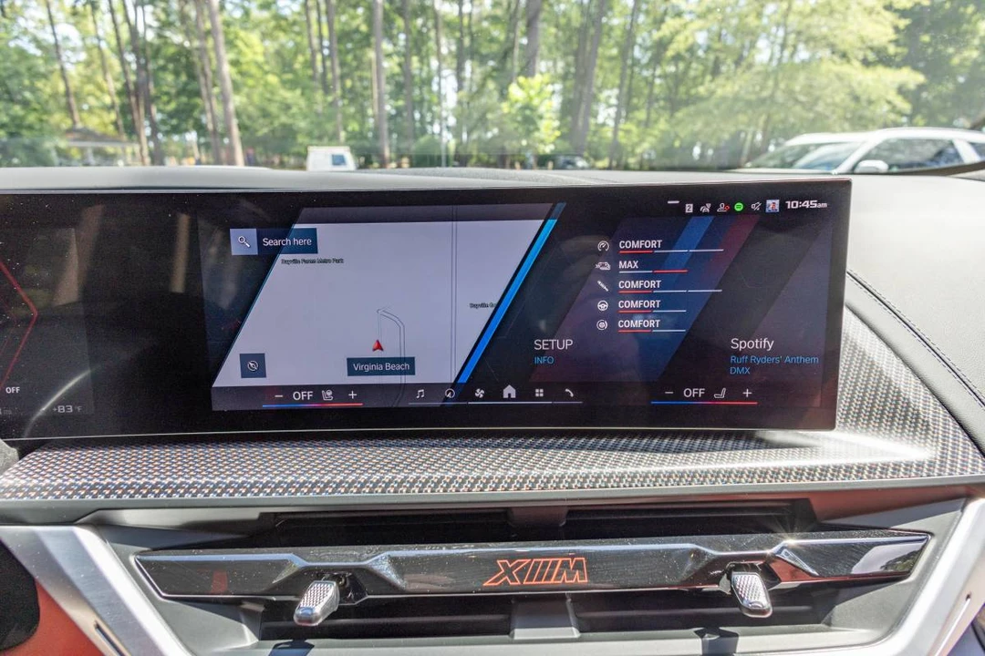 2026 BMW XM - Image 16 of 17