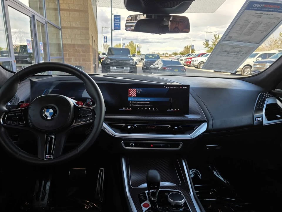 2026 BMW XM - Image 16 of 20