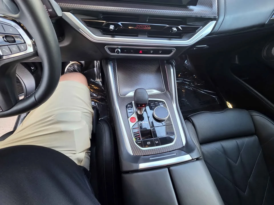 2026 BMW XM - Image 14 of 20