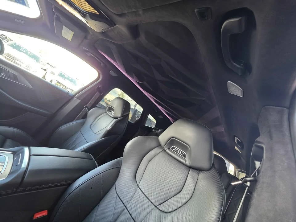 2026 BMW XM - Image 11 of 20