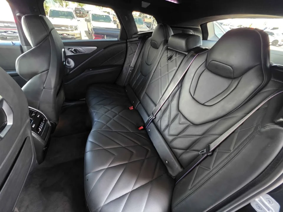 2026 BMW XM - Image 12 of 20