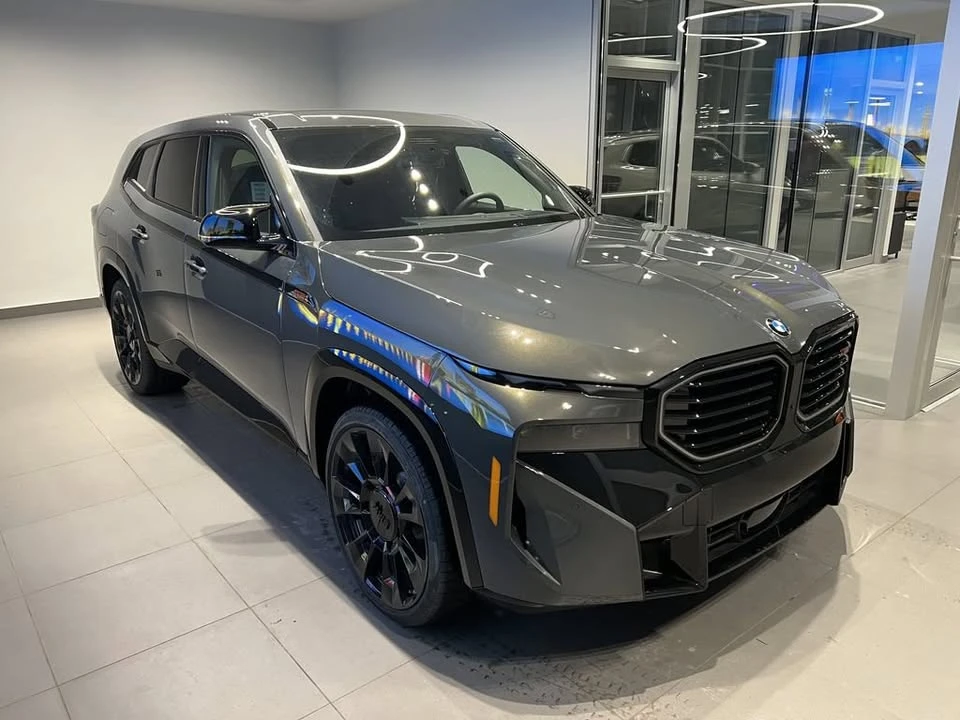 2026 BMW XM - Image 3 of 20