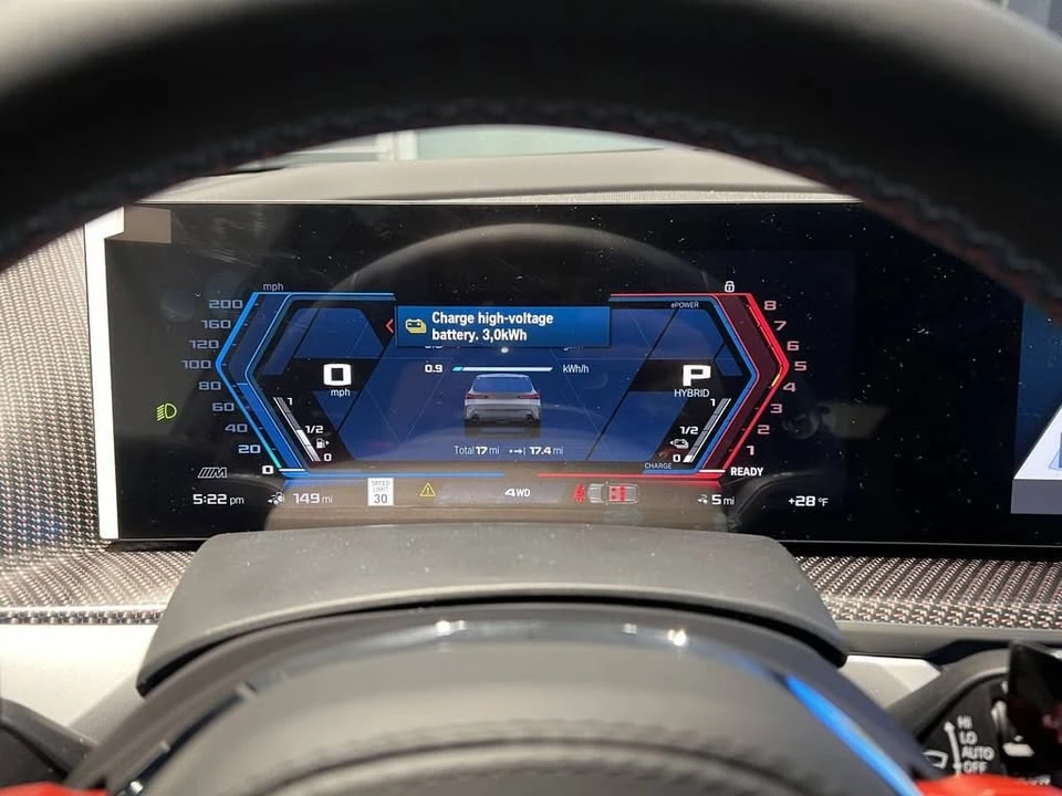 2026 BMW XM - Image 14 of 20