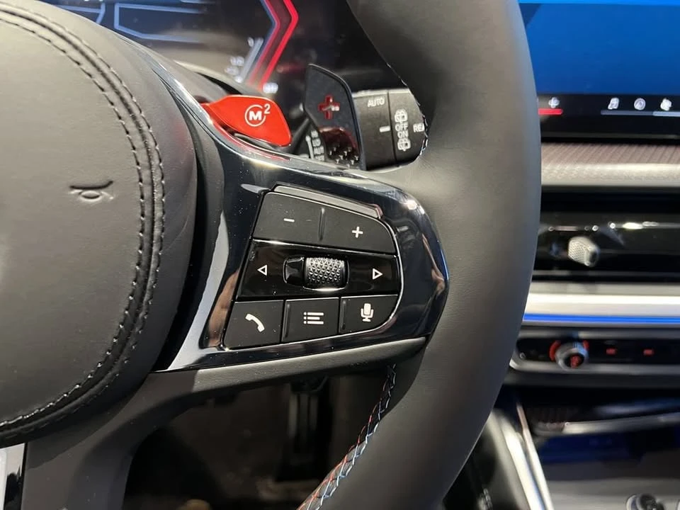 2026 BMW XM - Image 12 of 20