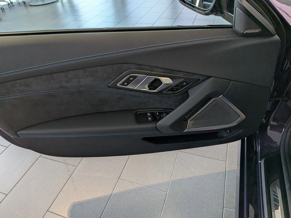 2026 BMW G29 Z4 M40i Roadster - Image 10 of 25