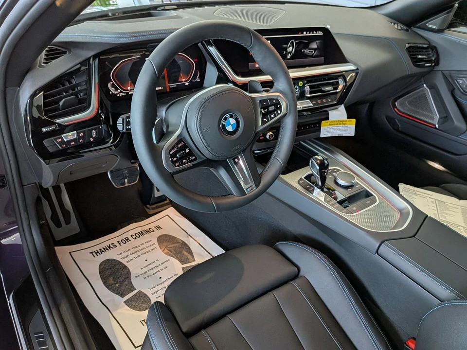 2026 BMW G29 Z4 M40i Roadster - Image 16 of 25