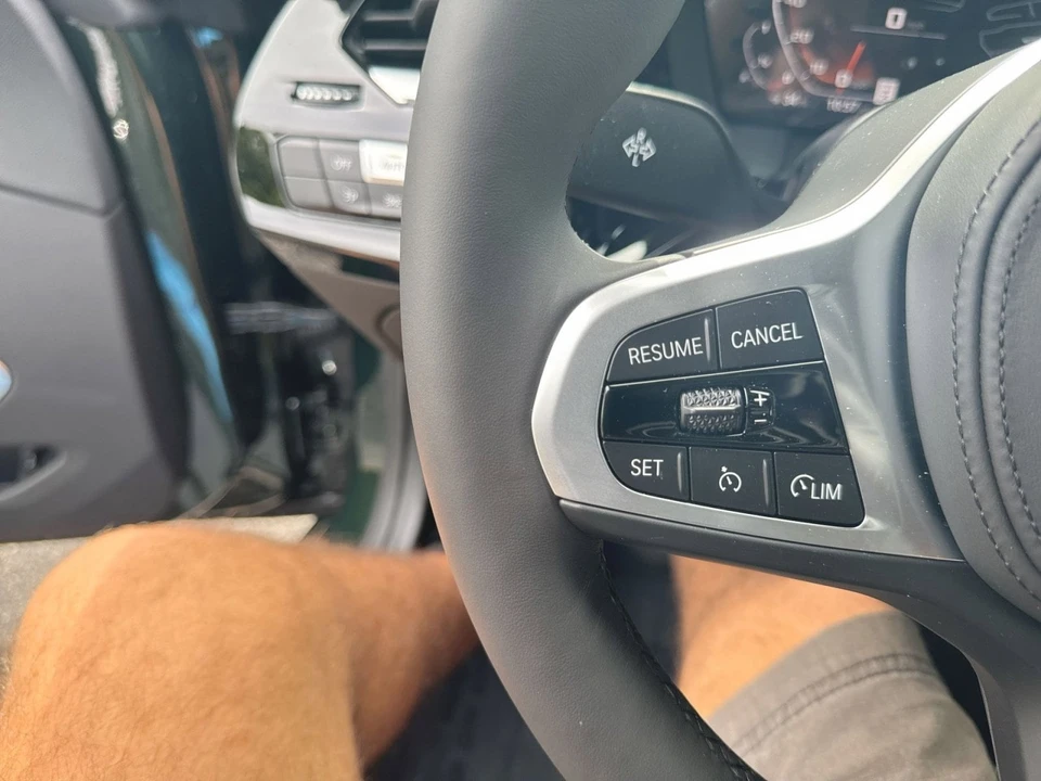 2026 BMW G29 Z4 M40i Roadster - Image 16 of 31
