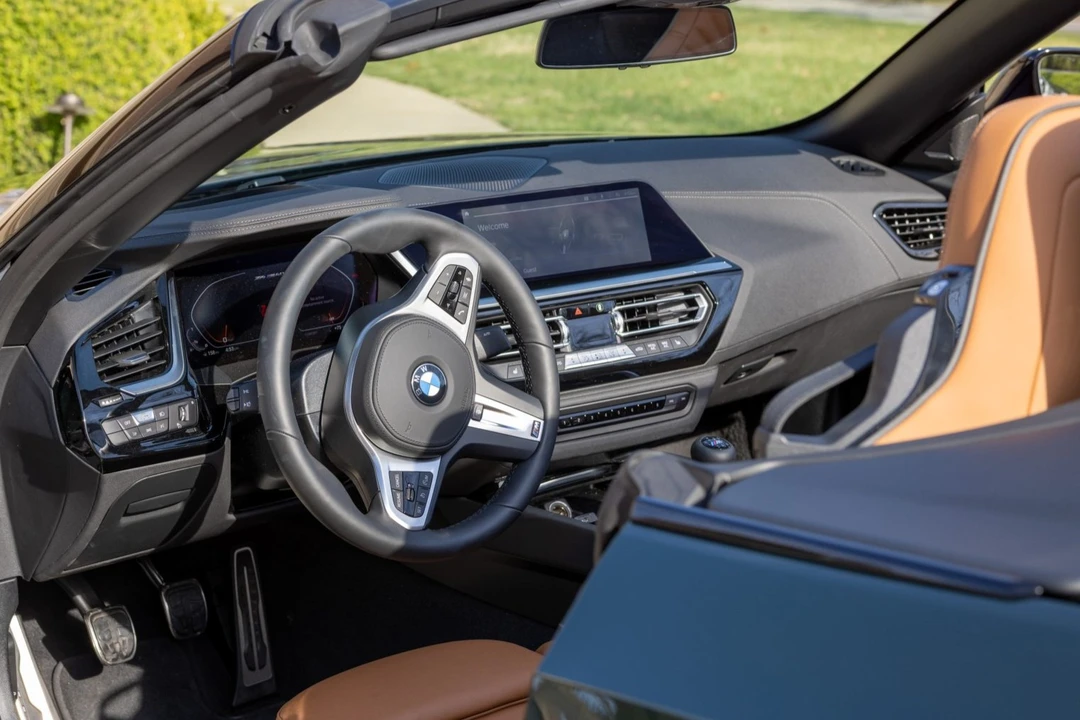 2026 BMW G29 Z4 M40i Roadster - Image 5 of 8