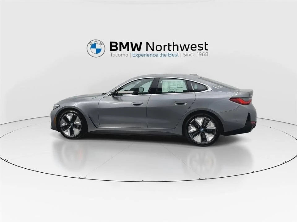 2026 BMW G26 i4 - Image 11 of 20