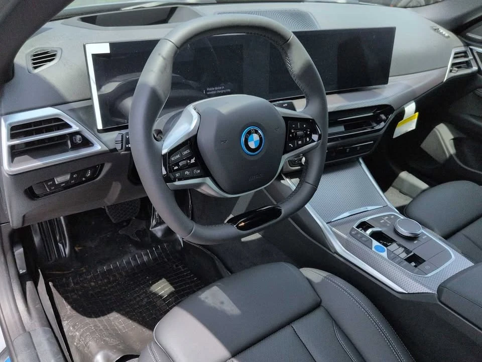 2026 BMW G26 i4 - Image 10 of 20