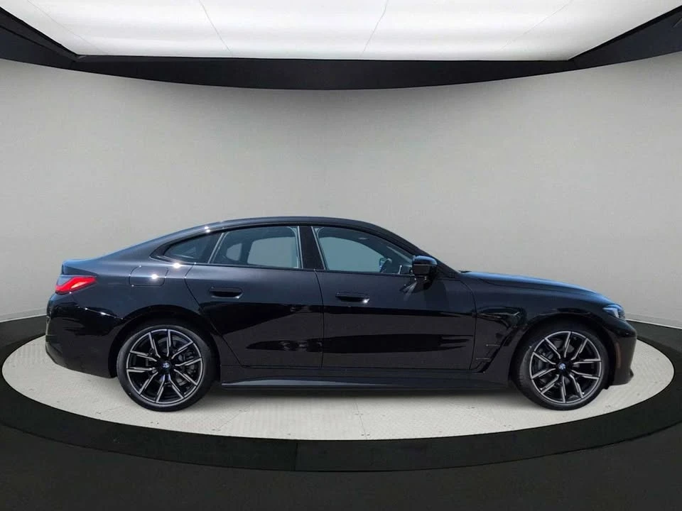 2026 BMW G26 i4 - Image 9 of 20