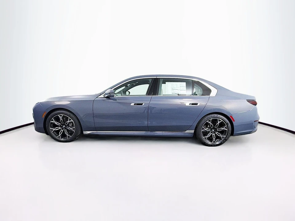2026 BMW G70 7 Series - Image 5 of 21