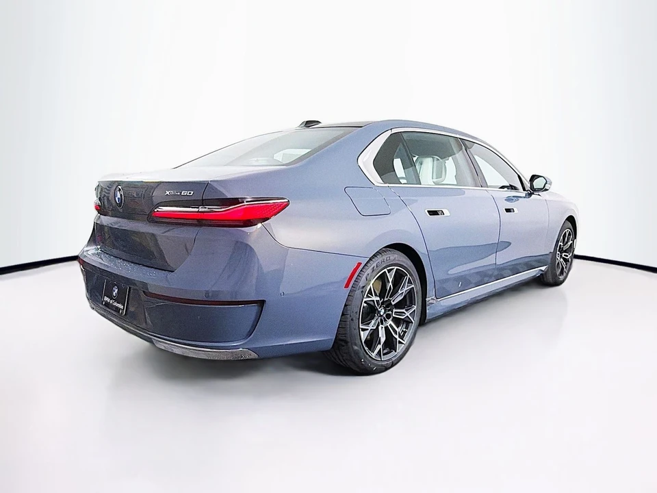 2026 BMW G70 7 Series - Image 8 of 21