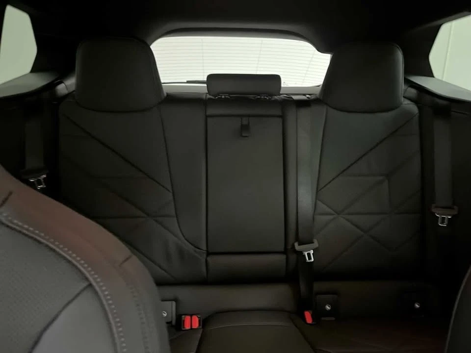 2026 BMW I20 iX - Image 13 of 20