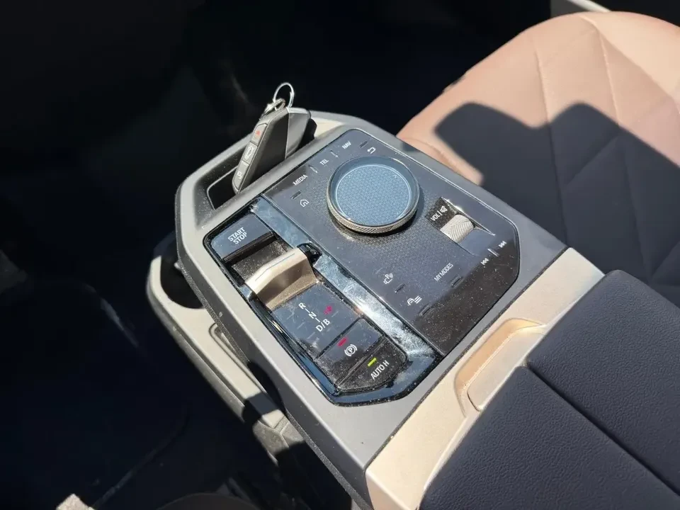 2026 BMW I20 iX - Image 13 of 17