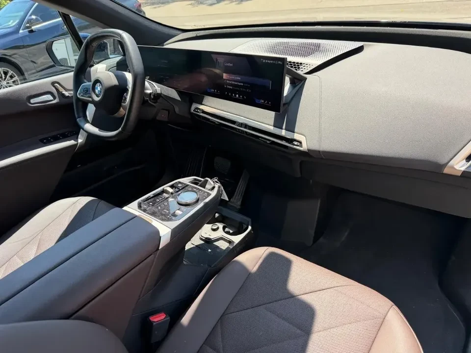 2026 BMW I20 iX - Image 15 of 17