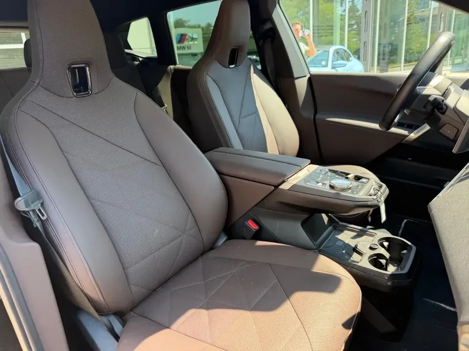 2026 BMW I20 iX - Image 16 of 17