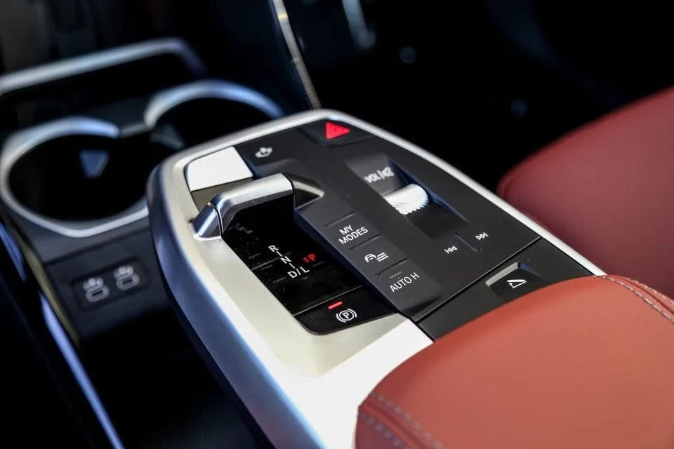 2026 BMW U11/U12 X1 - Image 13 of 16