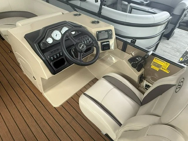 2026 Bentley - Image 7 of 12