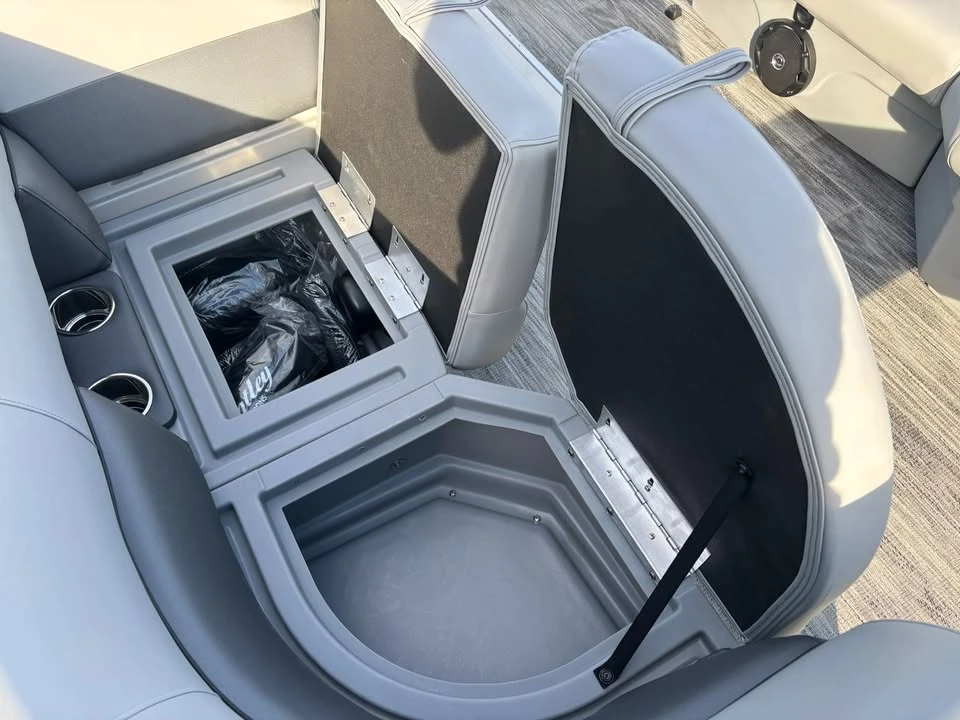 2026 Bentley - Image 12 of 20