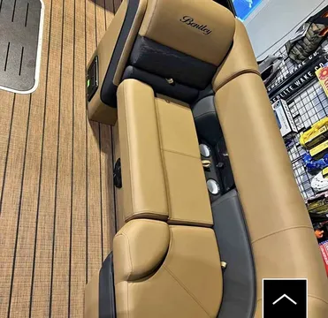 2026 Bentley 223 Elite Admiral