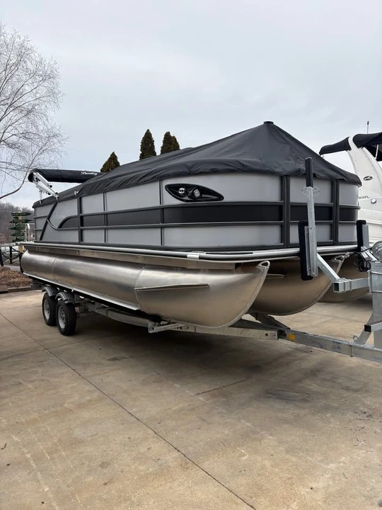 2026 Bentley - Image 2 of 11