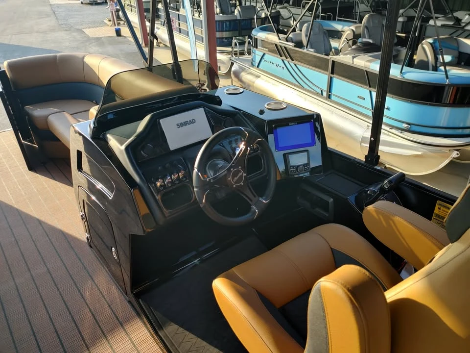 2026 Bentley - Image 10 of 11