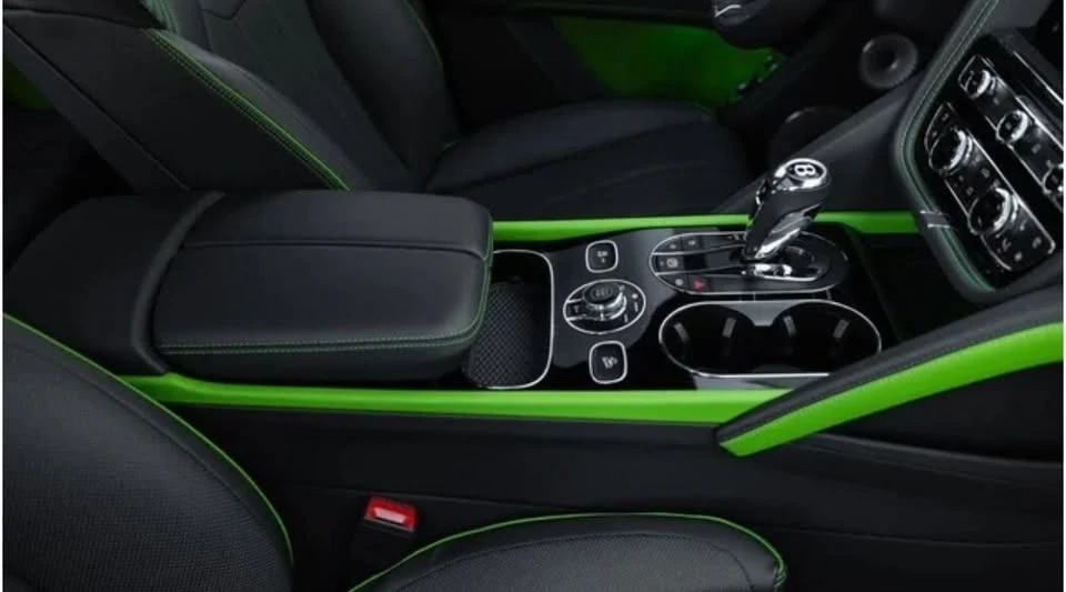 2026 Bentley Bentayga - Image 6 of 12