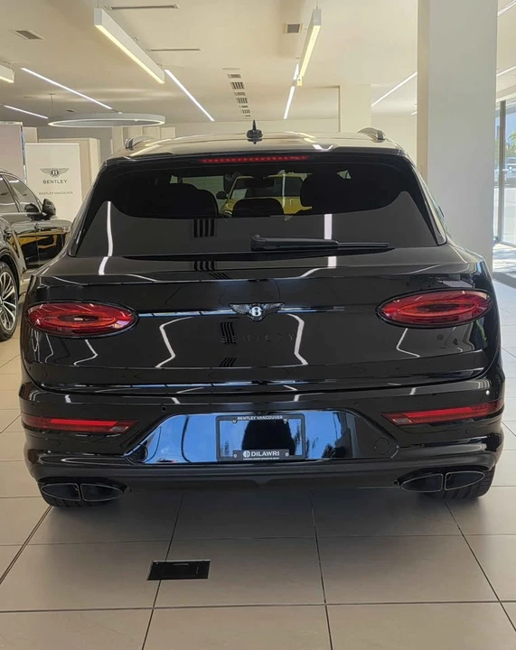 2026 Bentley Bentayga - Image 2 of 16