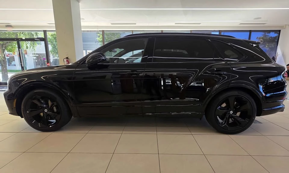 2026 Bentley Bentayga - Image 3 of 16
