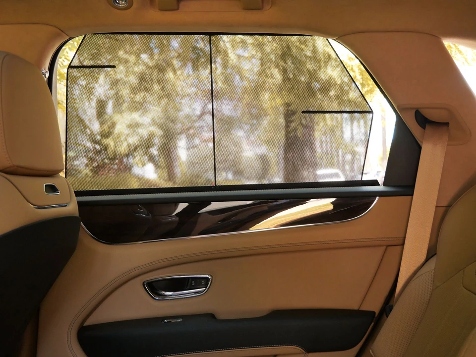 2026 Bentley Bentayga - Image 15 of 27