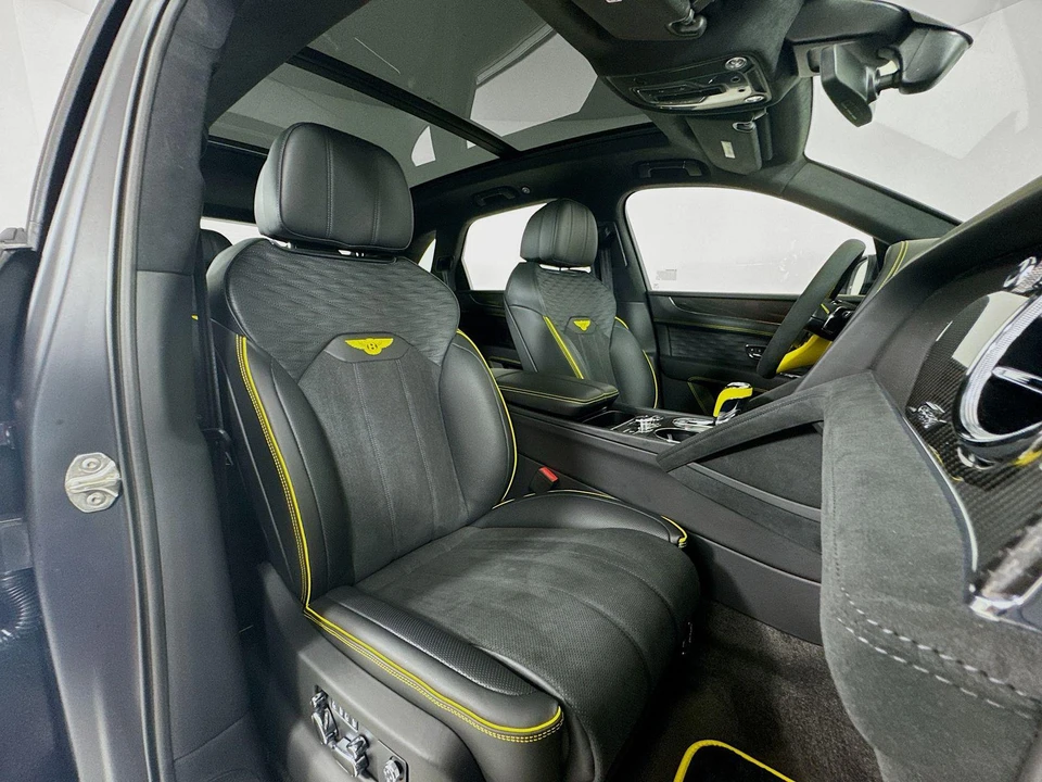 2026 Bentley Bentayga - Image 27 of 30