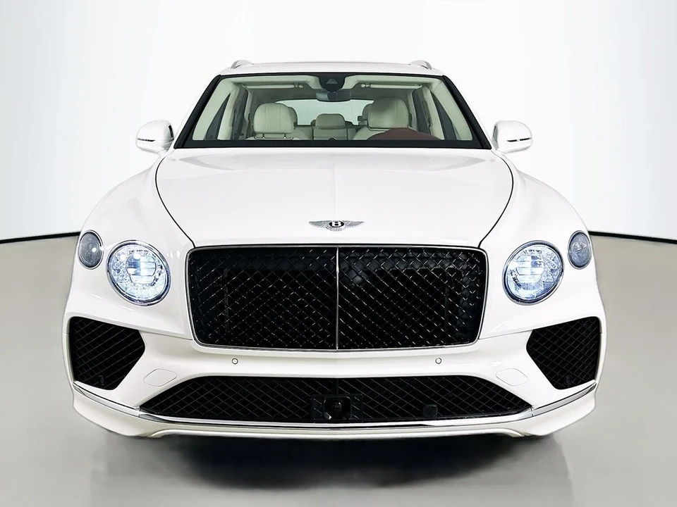 2026 Bentley Bentayga - Image 2 of 2